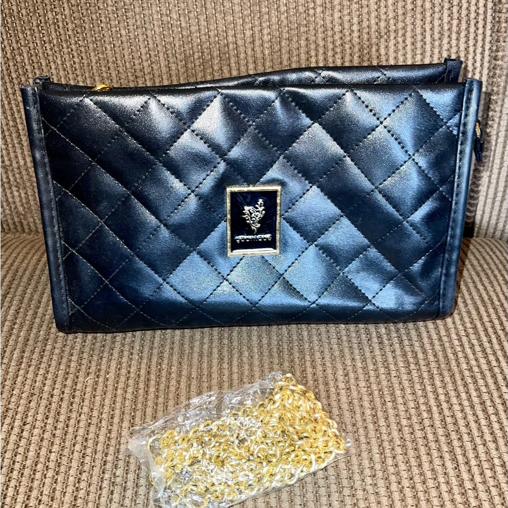 Younique Black Quilted Purse. Gently Used bag, chain never used.